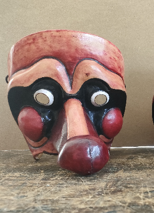 Masque vénitien de luxe intitulé "La Commedia". (avec certificat)