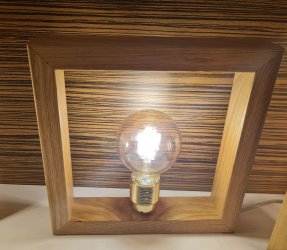 Lámpara de roble macizo 22x22x7 cm (lámpara a pedido de regalo)