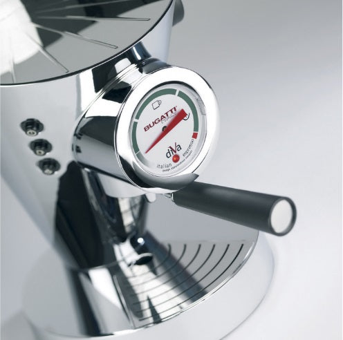Diva – Machine à café à dosettes et moulue emblématique | Bugatti Home