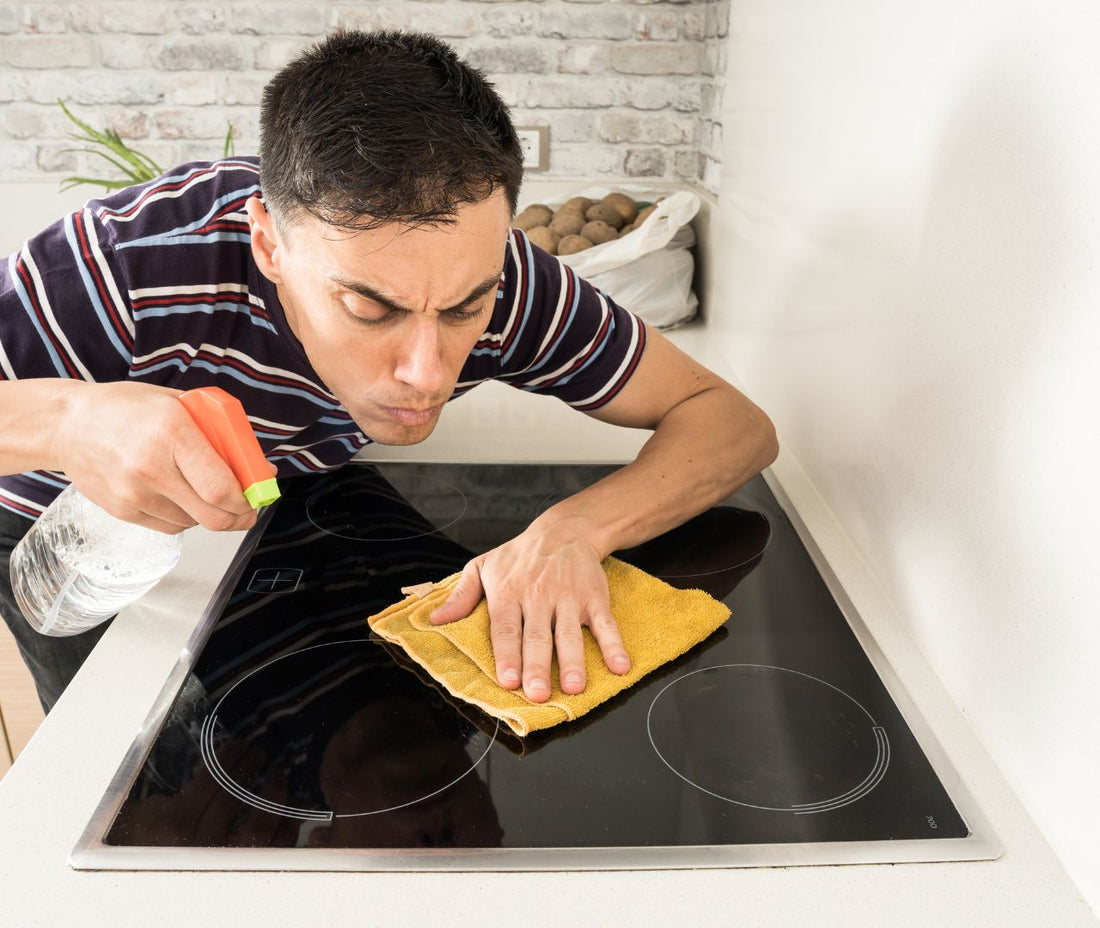 pulizia del piano induzione