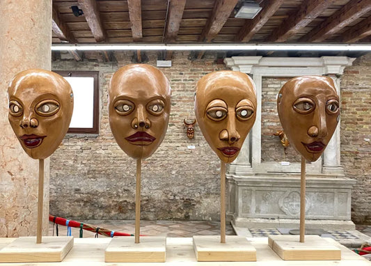 Maschere Veneziane Artigianali: Storia, Arte e Prestigio Contemporaneo
