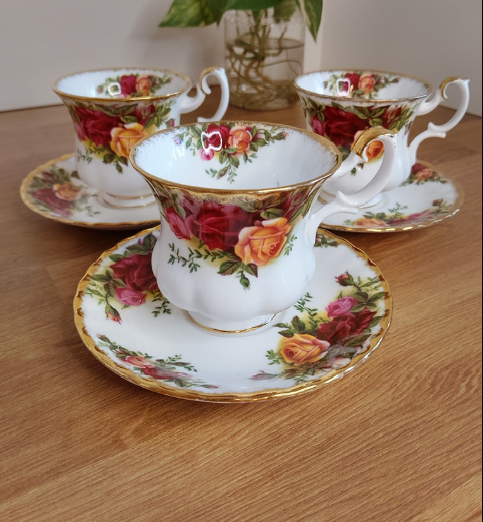 Ensemble de 3 tasses à café Royal Albert Old Country Roses - Porcelaine anglaise